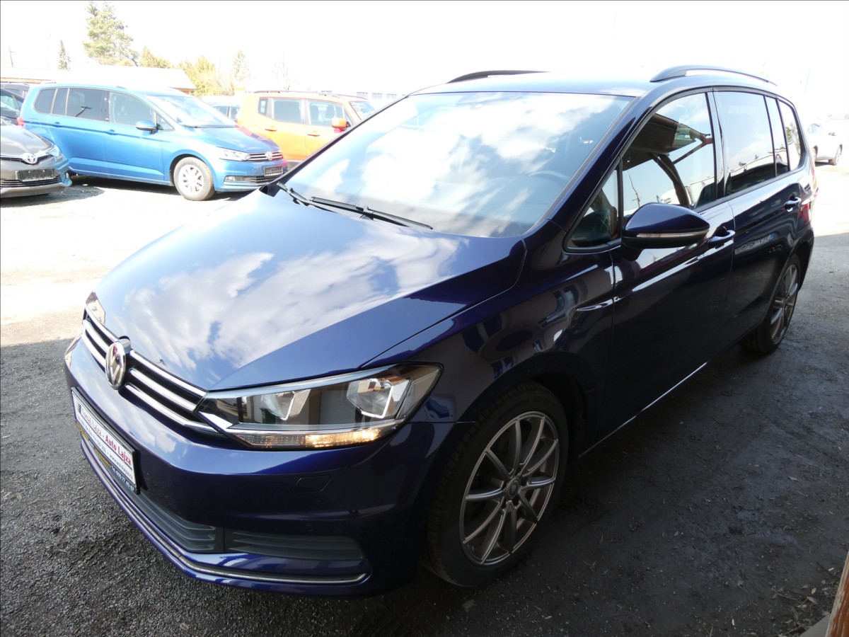 volkswagen-touran-1-2-tsi-81kw-7-mist-navi - 2