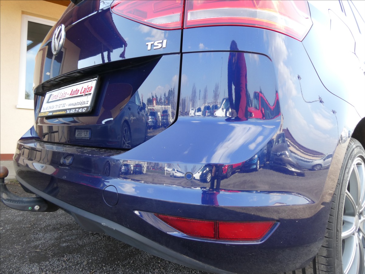 volkswagen-touran-1-2-tsi-81kw-7-mist-navi - 9