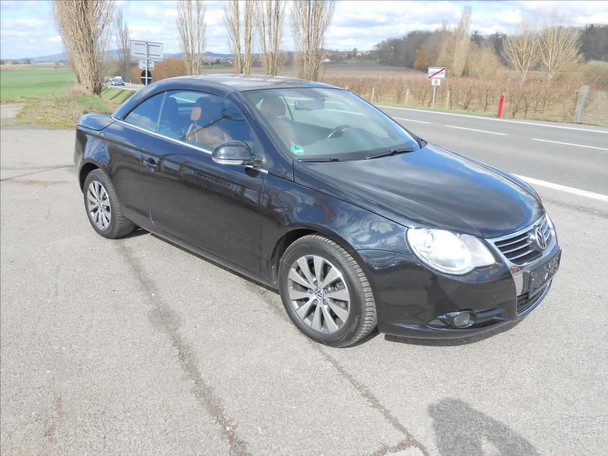 volkswagen-eos-1-4-tsi-90-kw-serviska - 8