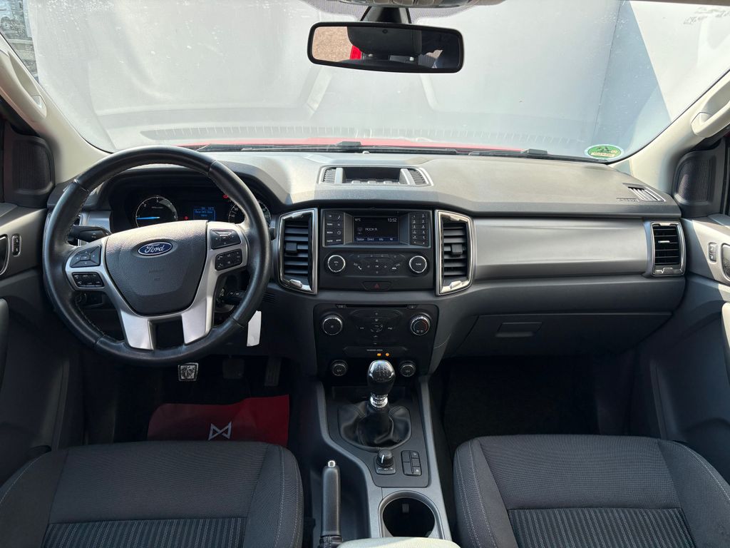 ford-ranger-2-2tdci-118kw-4x4-xlt - 4