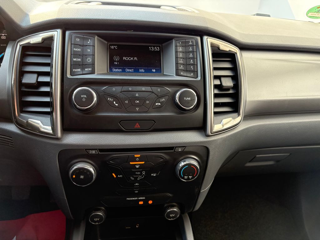 ford-ranger-2-2tdci-118kw-4x4-xlt - 9