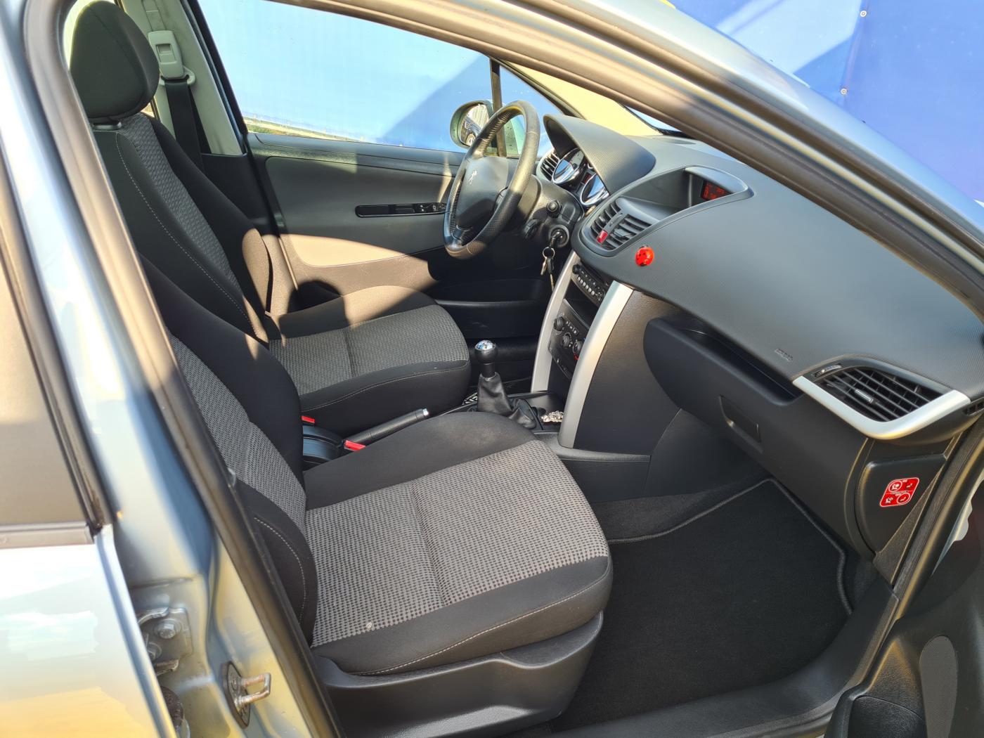 peugeot-207-1-6-hdi-sw - 7
