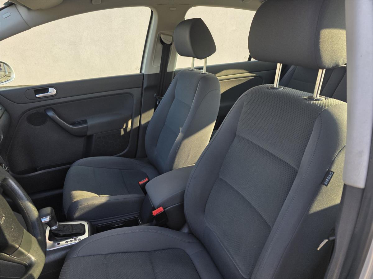 volkswagen-golf-plus-1-9-1-9tdi-77kw-automat-digi-klima-1-9tdi-77kw-automat-digi-klim - 9
