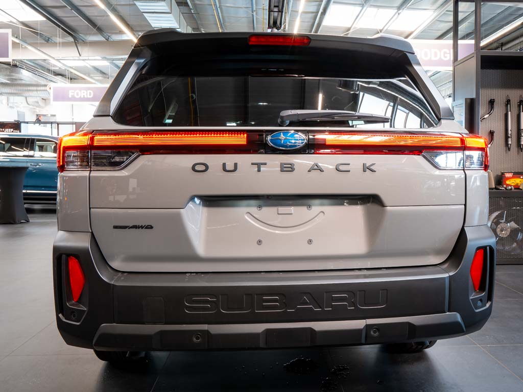 subaru-outback-2-4-limited-xt-260hp-awd-2026 - 4