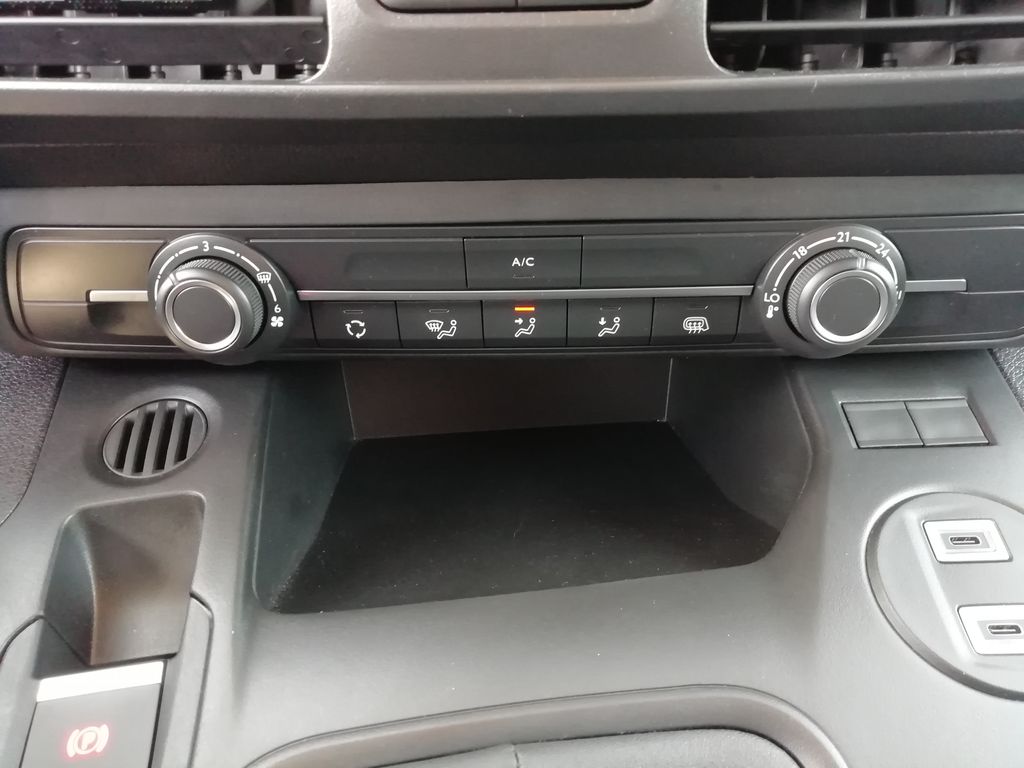 toyota-proace-city-1-5d-active-96kw - 9