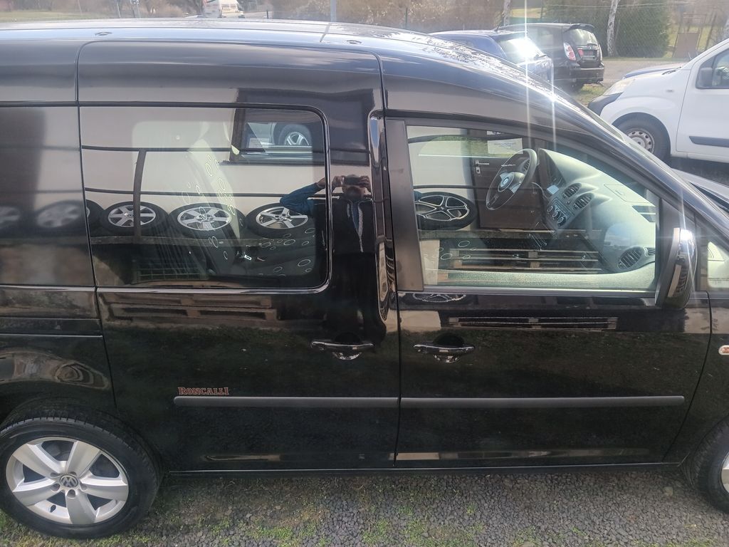 volkswagen-caddy-1-2-tsi-roncalli - 5