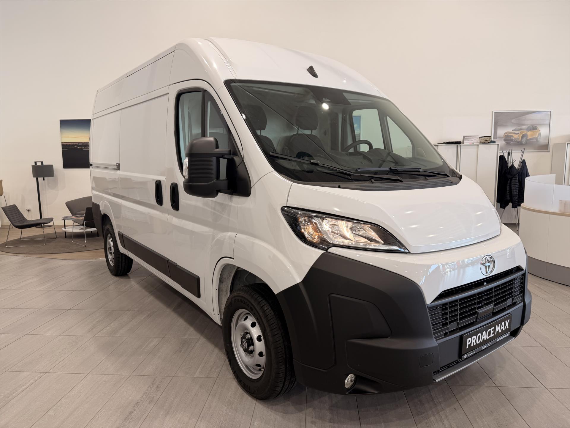 toyota-proace-2-2-diesel-120hp-6mt-max-active-l2h2-4d - 4