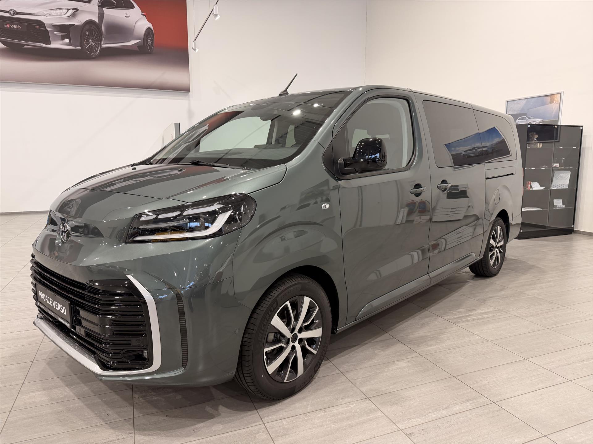 Toyota ProAce Verso 2,0 Diesel (177hp) 8AT  L2 Family 8S