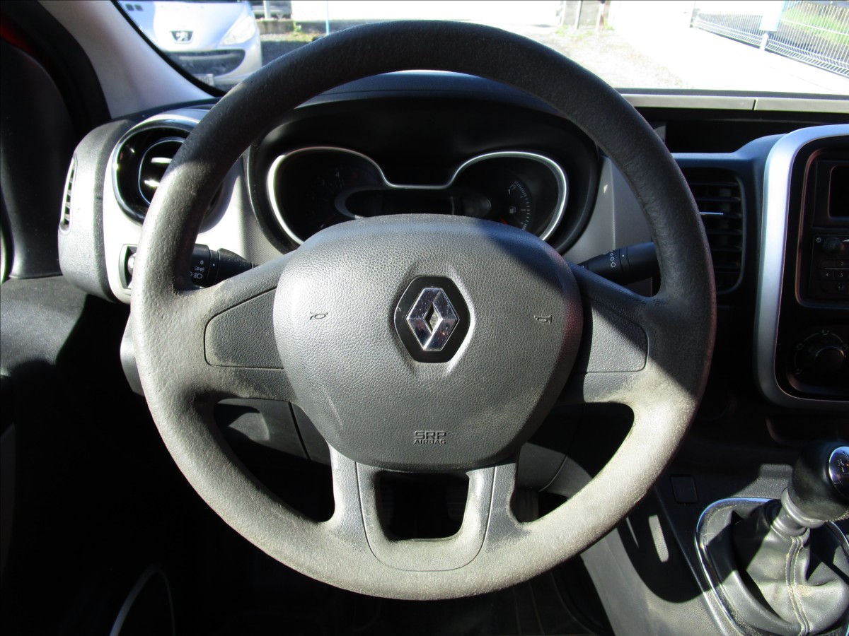 renault-trafic-1-6dci-klima-1-maj - 6
