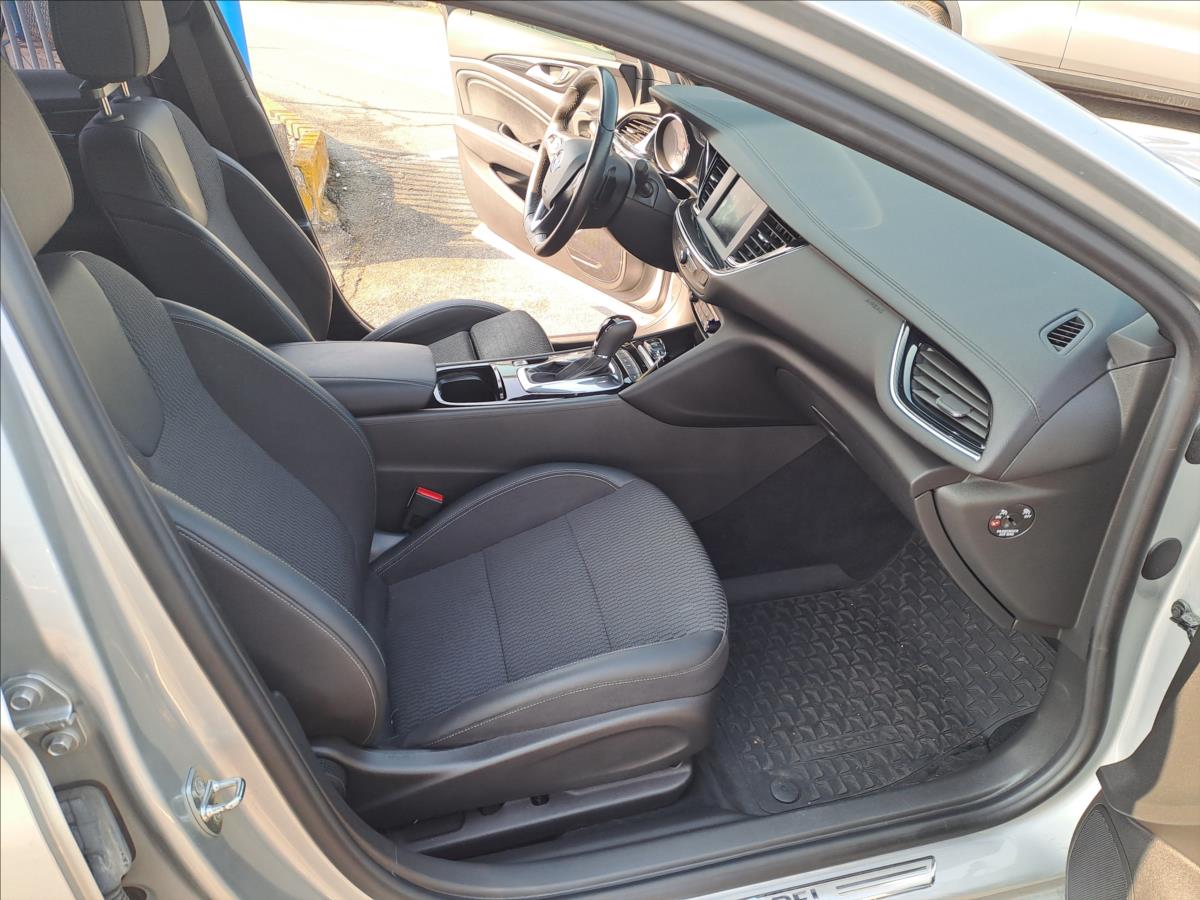 opel-insignia-2-0-cdti-1-majitel-koupeno-cz - 8