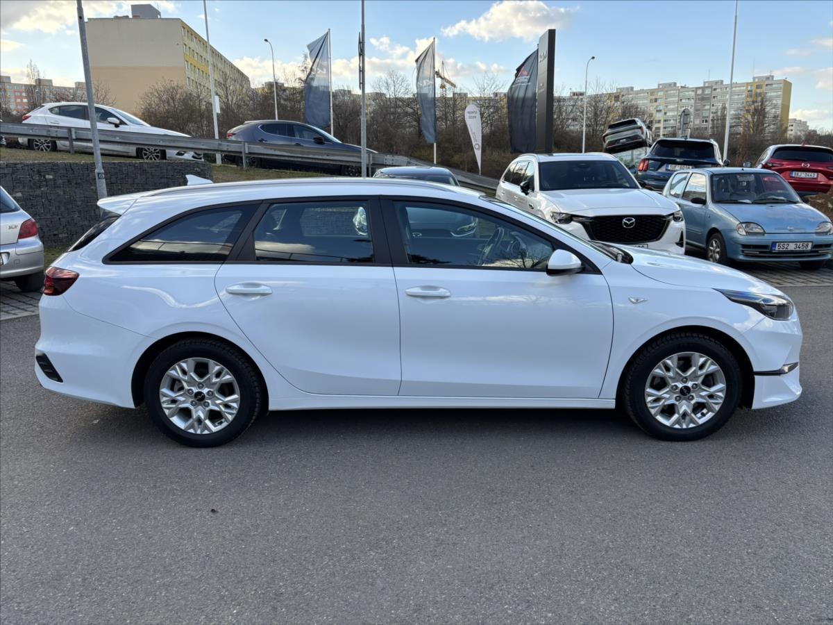 kia-ceed-1-5-tgdi-118kw-fresh-zaruka - 5