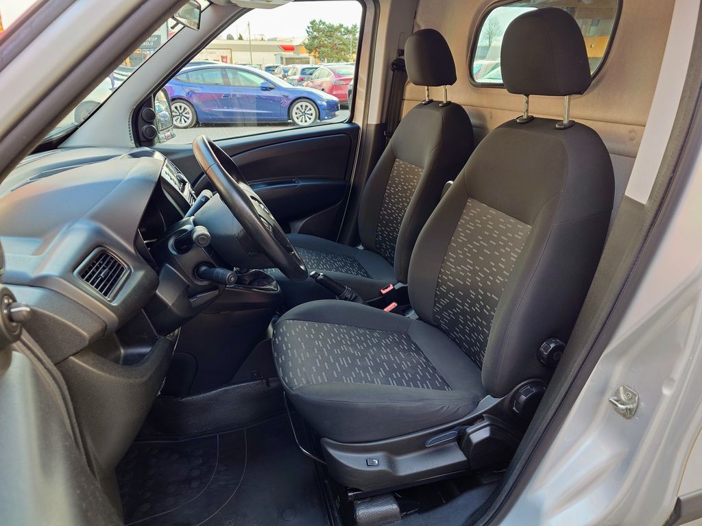 opel-combo-1-6-cdti-77-kw - 9