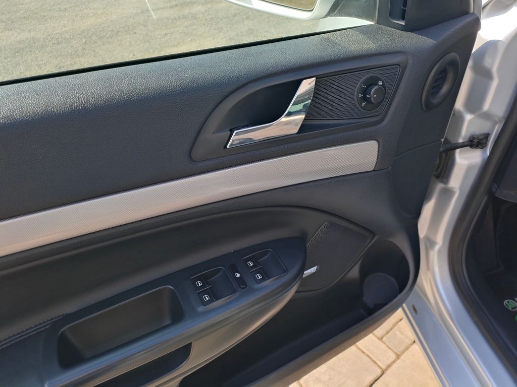 skoda-octavia-2-0tdi-103kw-kuze-sibr-tempoma - 6