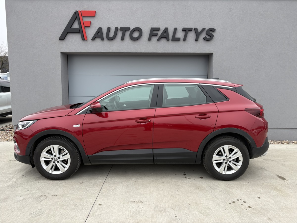 opel-grandland-x-1-2-96kw-automat-cz-1-maj - 3
