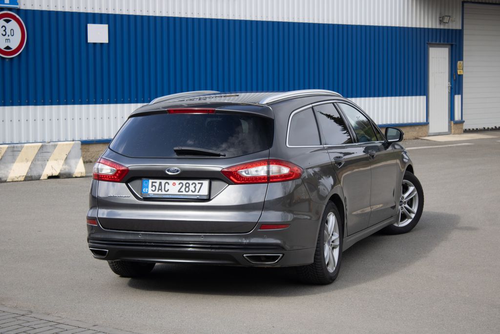 ford-mondeo - 4