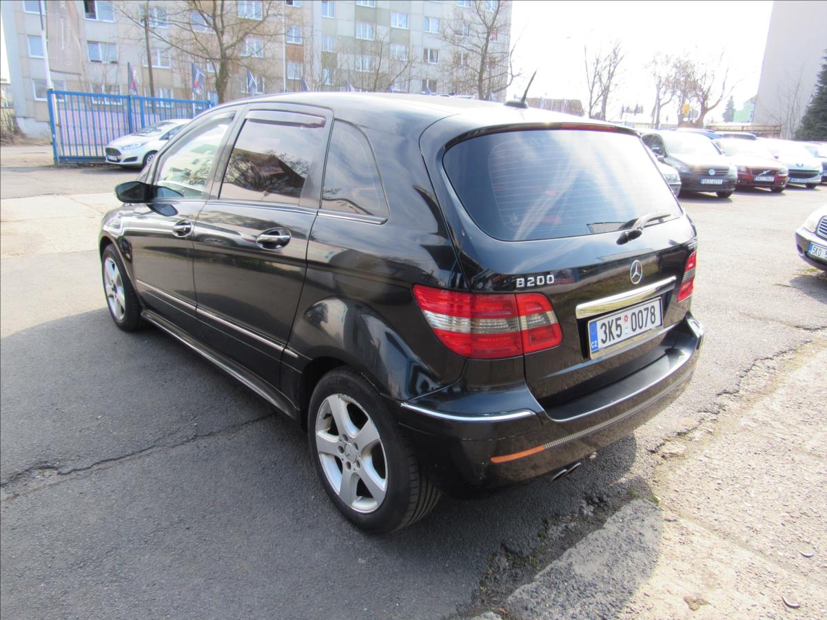 mercedes-benz-tridy-b-2-0-turbo-b200 - 3