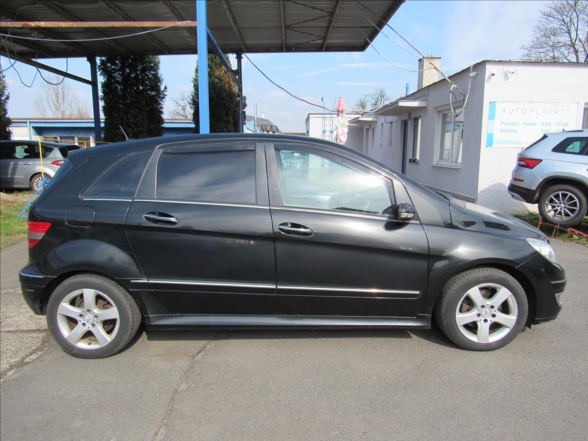 mercedes-benz-tridy-b-2-0-turbo-b200 - 7