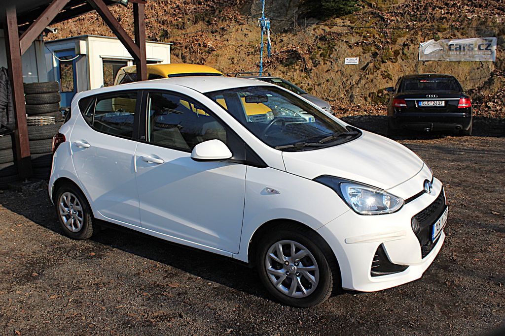 hyundai-i10-1-0i-fl-64250-km - 2