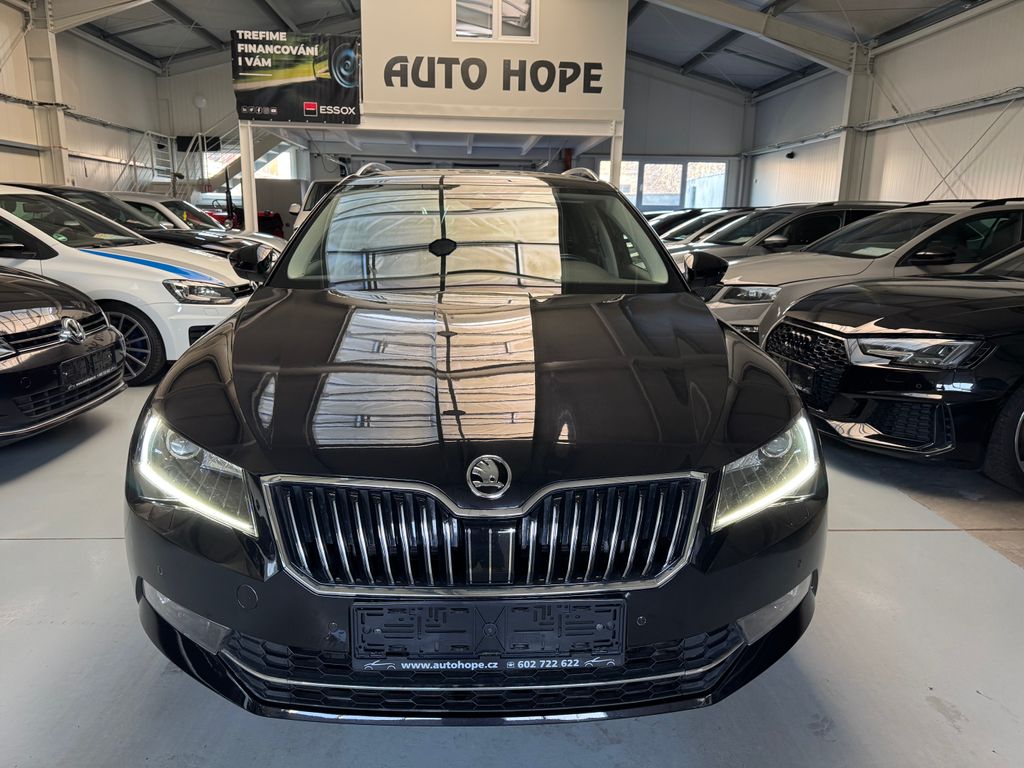 skoda-superb-combi-2-0-tdi-dsg-style - 1