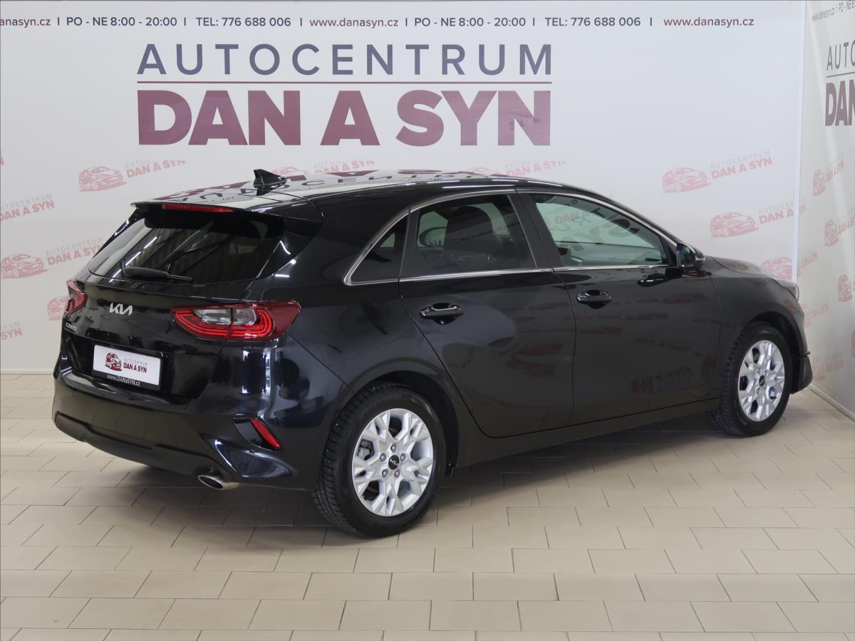 kia-ceed-1-5-117-kw-1-majitel-cz - 3