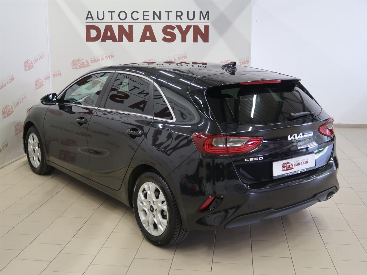 kia-ceed-1-5-117-kw-1-majitel-cz - 5