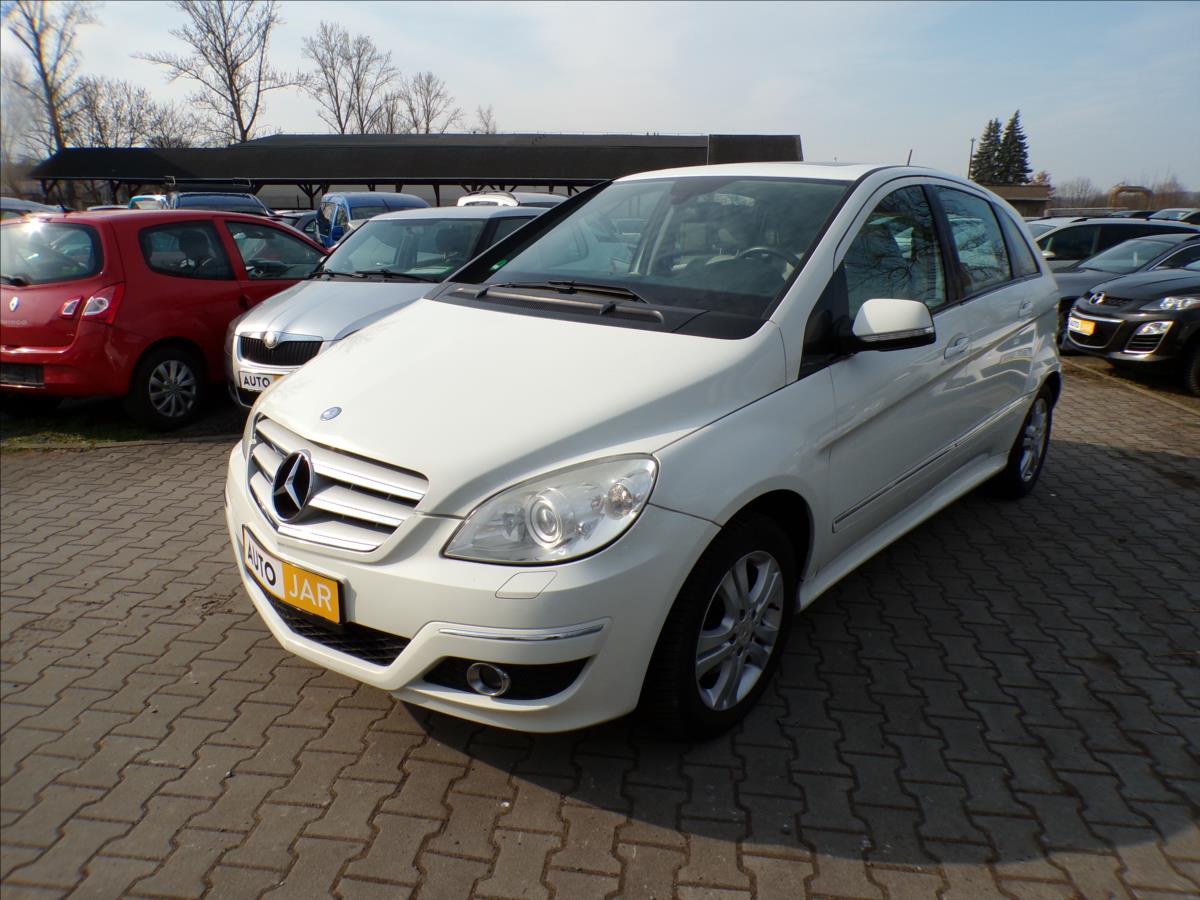 mercedes-benz-tridy-b-2-0-i-200-panorama - 1