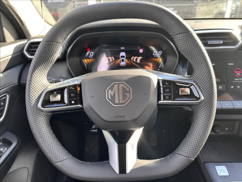 mg-zs-1-5-5mt-elegance - 7