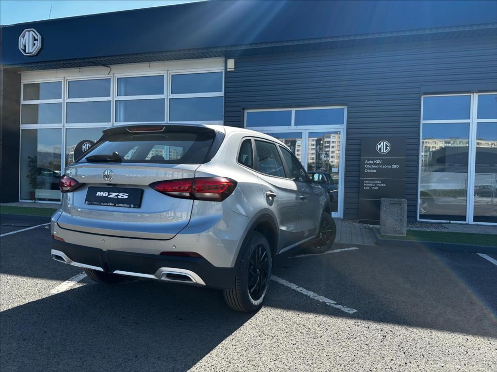 mg-zs-1-5-excite-5mt - 2