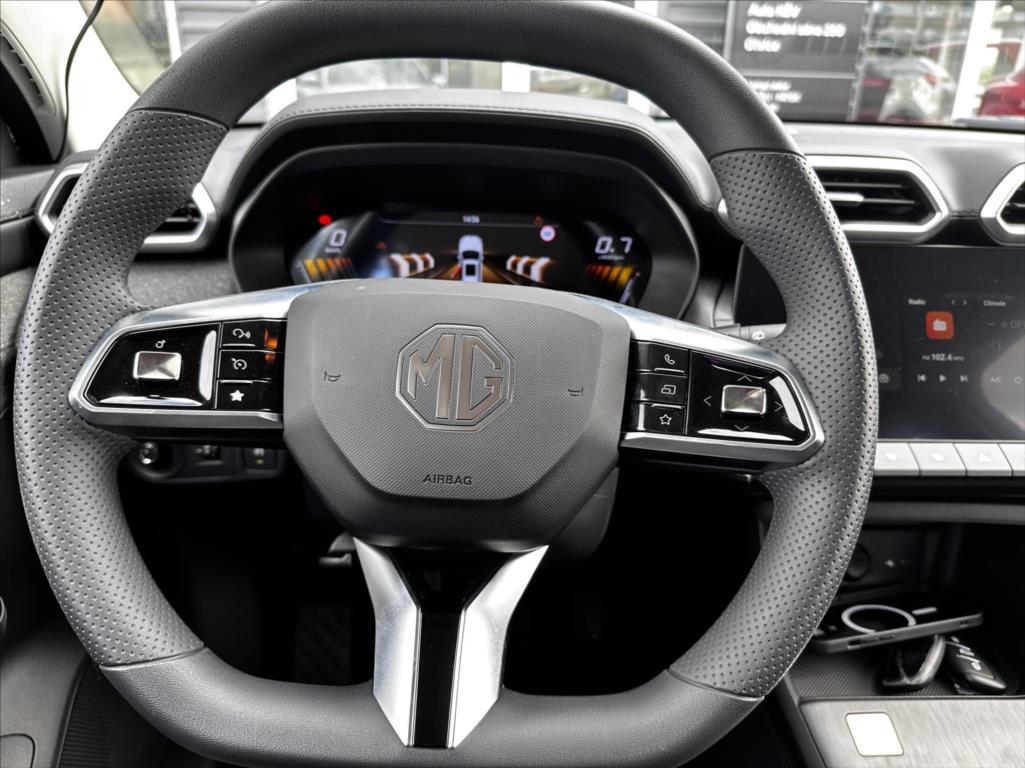 mg-zs-1-5-excite - 7