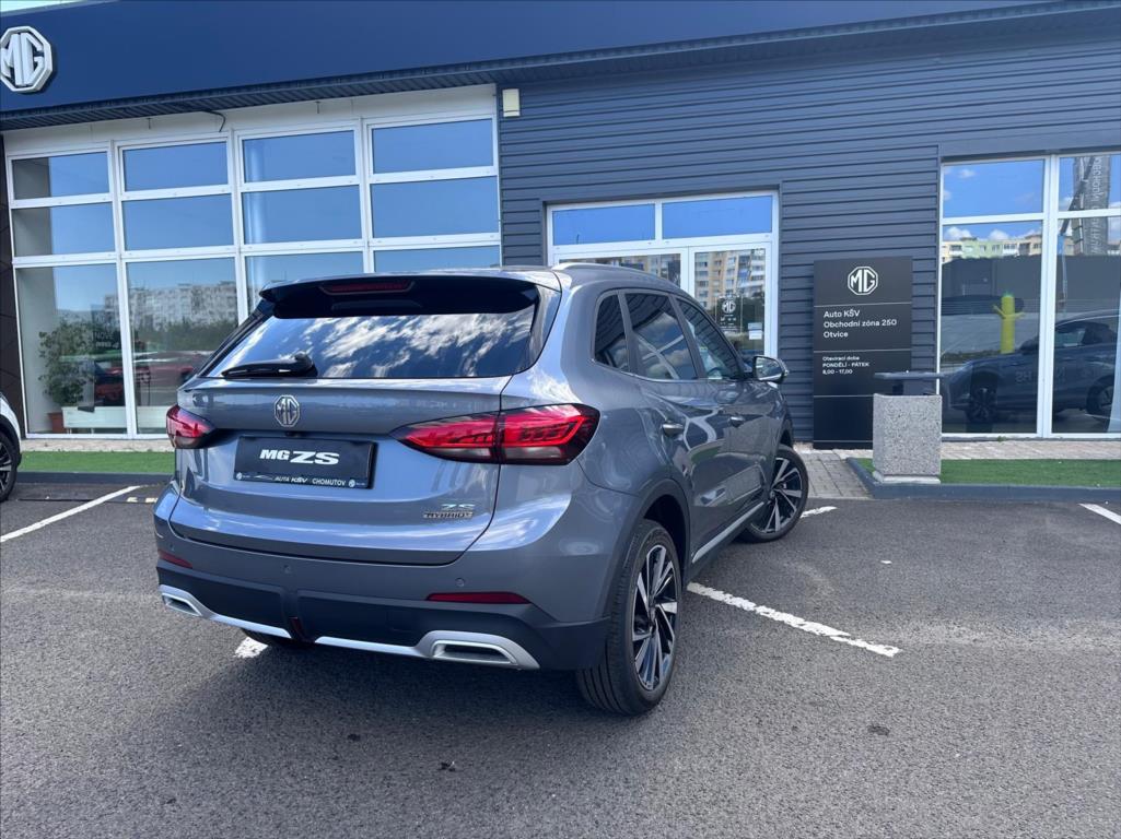 mg-zs-1-5-exclusive-hev - 2