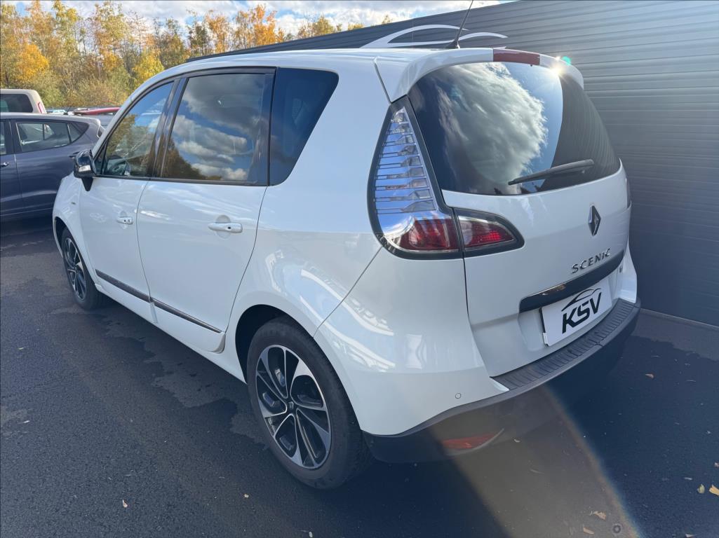 renault-scenic-1-2 - 8