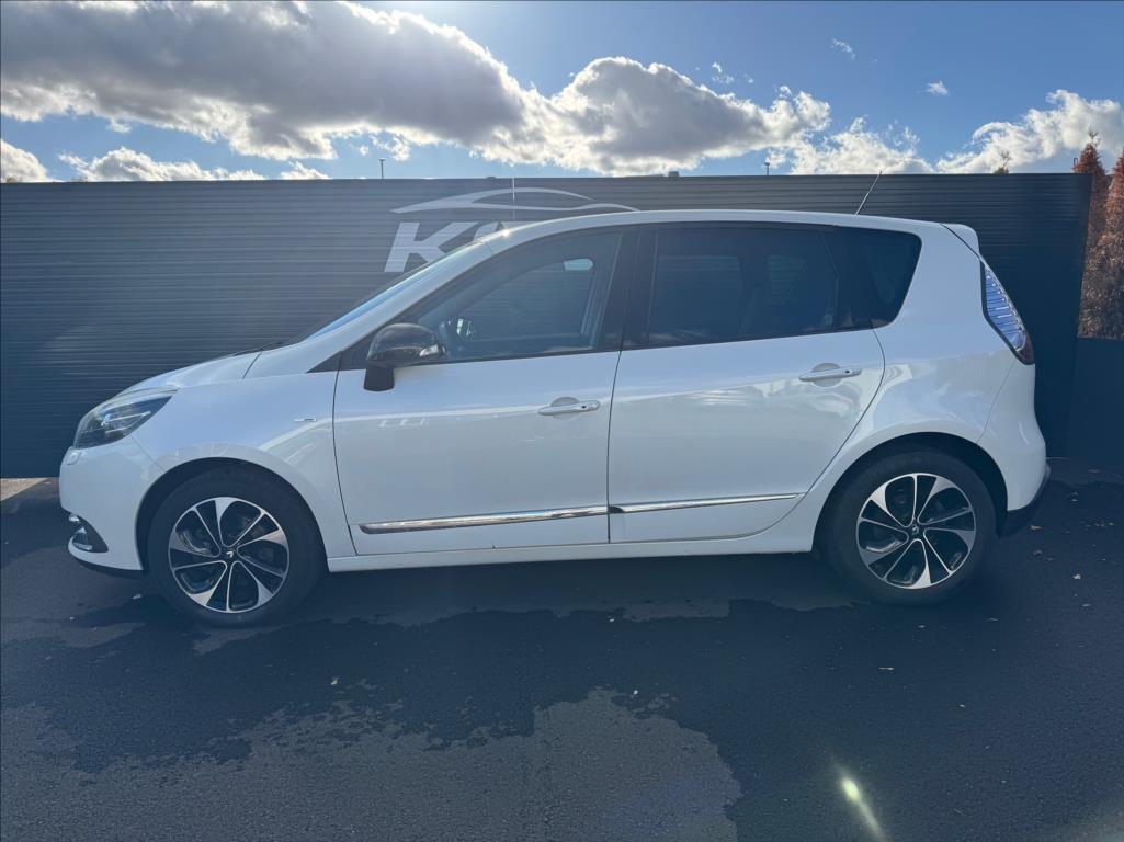 renault-scenic-1-2 - 9