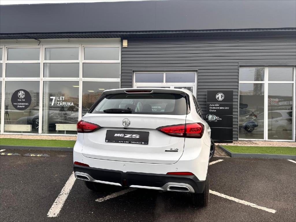 mg-zs-1-5-hybrid-emotion-at - 3