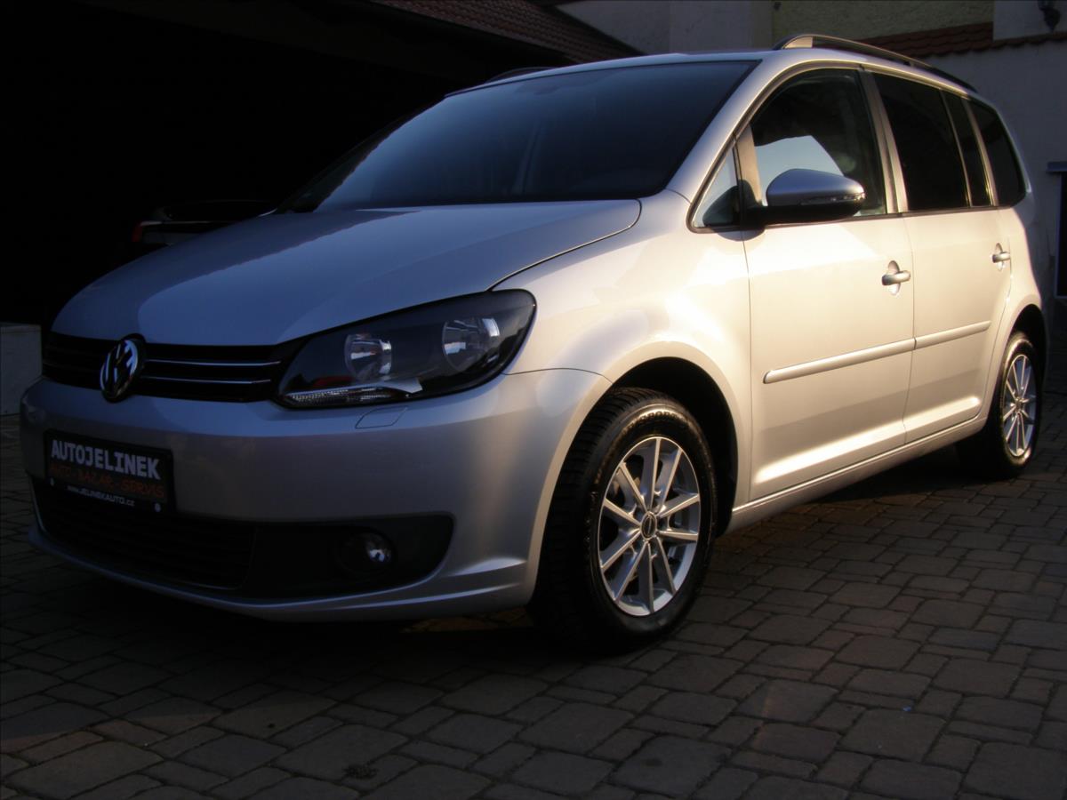 Volkswagen Touran 1,2   77KW po STK