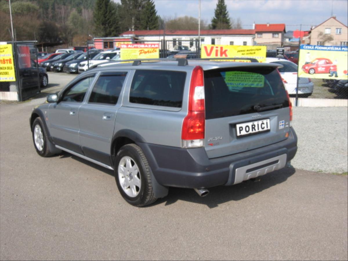 volvo-xc70-2-4-d5-automat-awd - 5