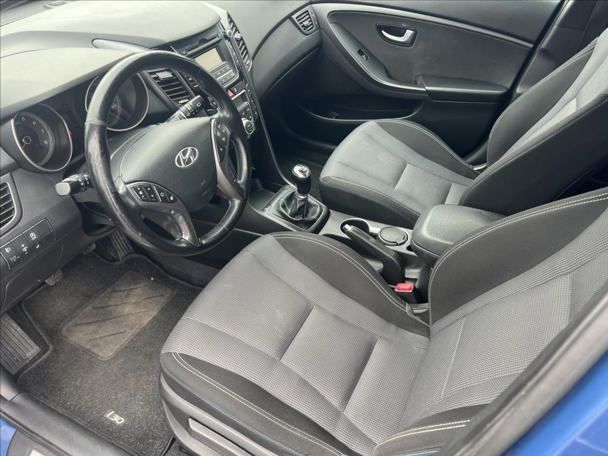 hyundai-i30-1-6-gdi-99kw-nove-cr - 9