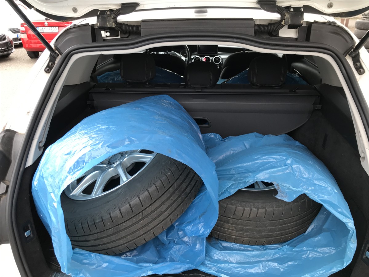 mercedes-benz-tridy-c-1-6-cdi-100kw-combi - 6