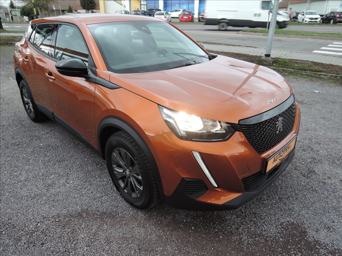 peugeot-2008-1-2-puretech-cr-zaruka-do-8-27 - 1