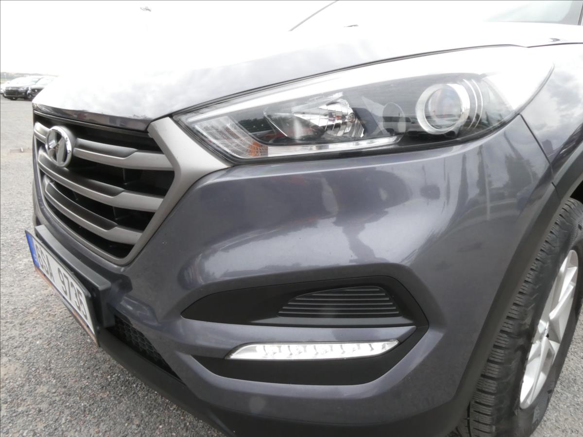 hyundai-tucson-1-6-gdi-2x-kola-klimatizace - 3