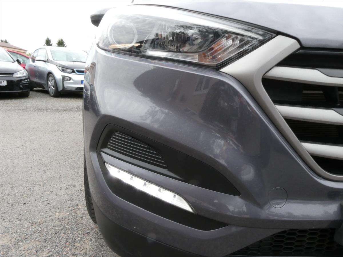 hyundai-tucson-1-6-gdi-2x-kola-klimatizace - 4