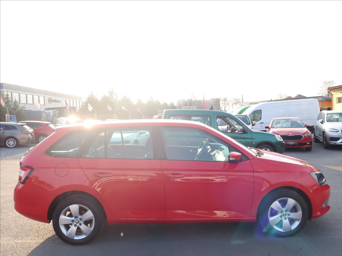 skoda-fabia-1-4-tdi-66kw-novecr-style - 4