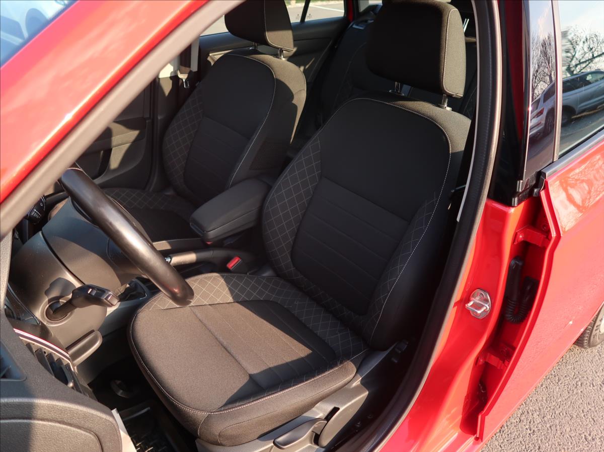 skoda-fabia-1-4-tdi-66kw-novecr-style - 9