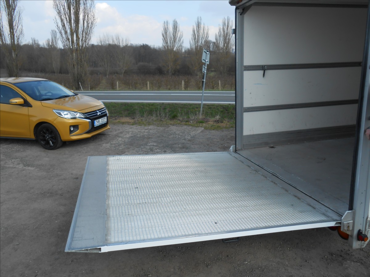 volkswagen-transporter-2-0-tdi-75-kw-serviska - 6