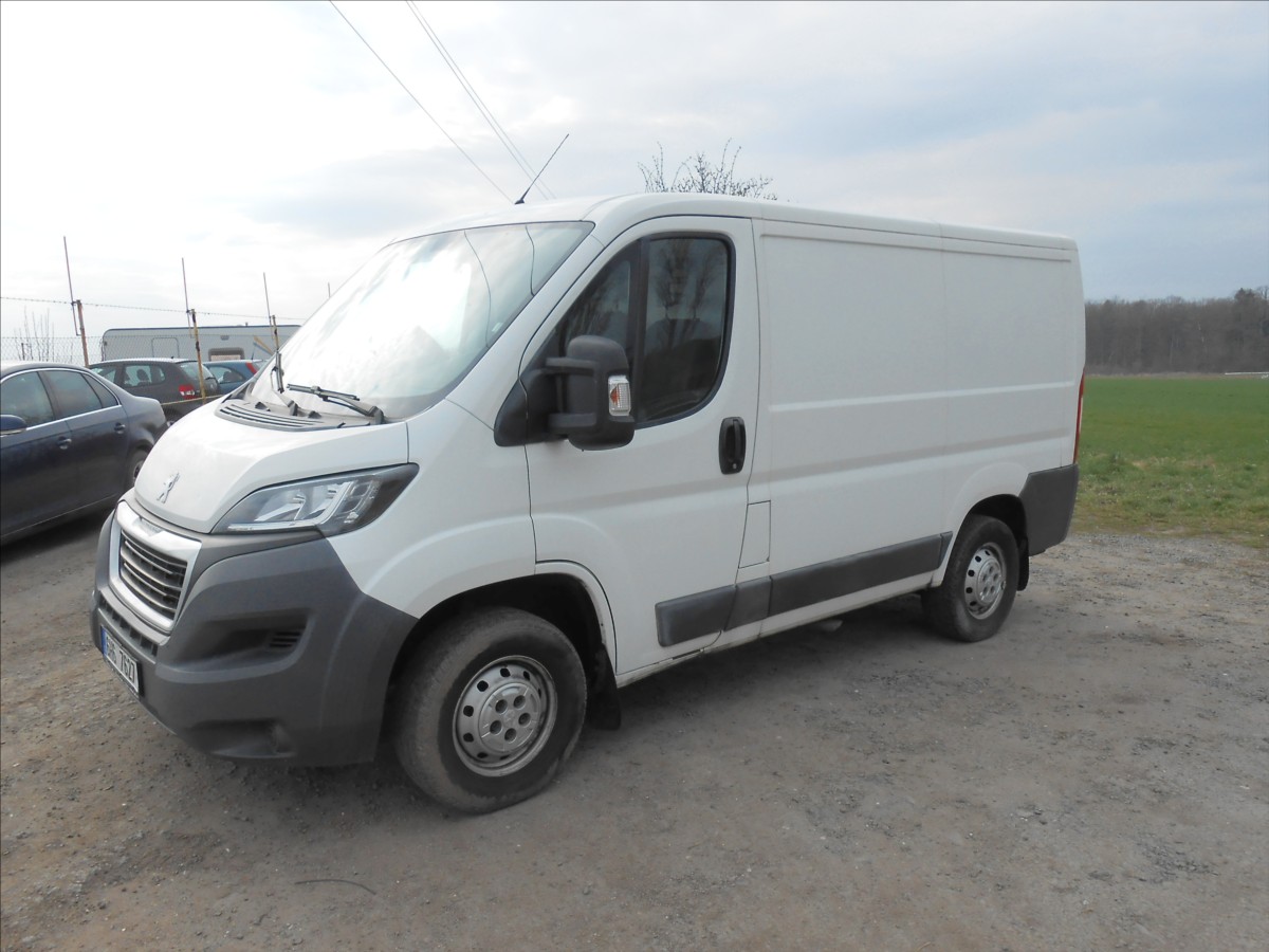 Peugeot Boxer 2,0 96 kW  L1 H1  CZ Serviska