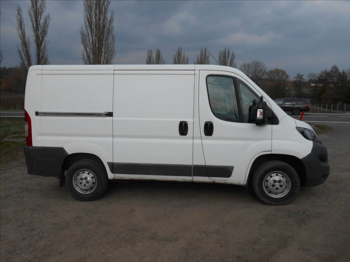 peugeot-boxer-2-0-96-kw-l1-h1-cz-serviska - 4