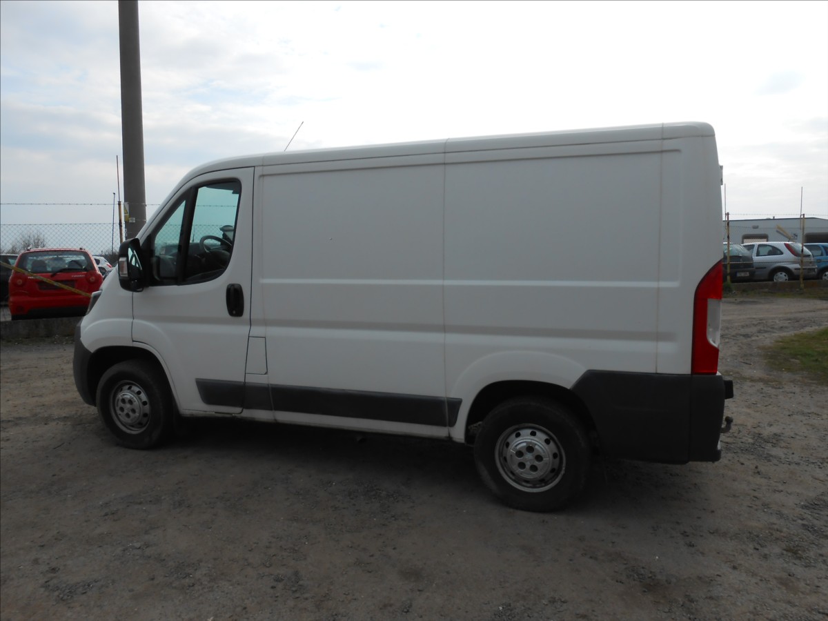 peugeot-boxer-2-0-96-kw-l1-h1-cz-serviska - 8