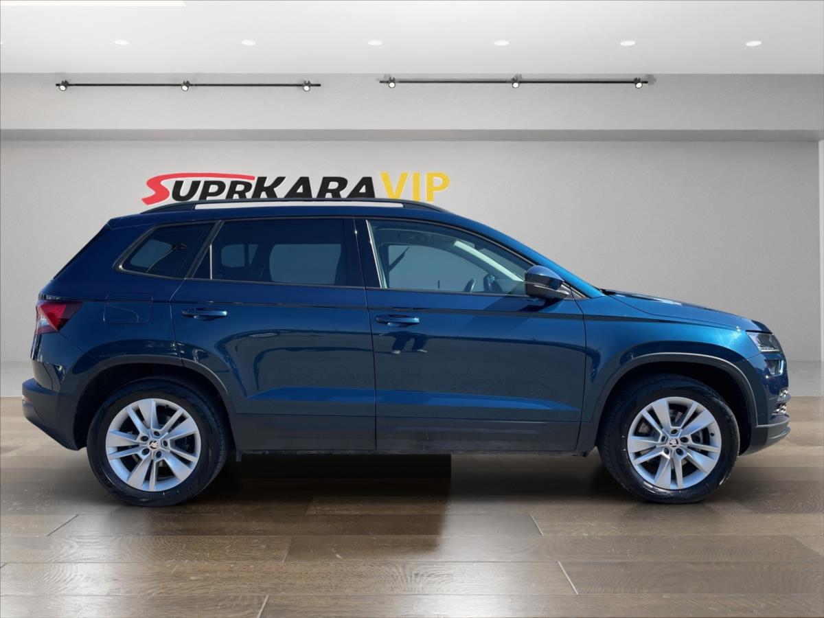 skoda-karoq-2-0-tdi-dsg-4x4-led-navi-kamera-d-klima-plna-servisni-historie-po-servise-a-brzdy - 3
