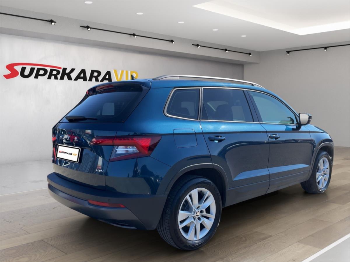 skoda-karoq-2-0-tdi-dsg-4x4-led-navi-kamera-d-klima-plna-servisni-historie-po-servise-a-brzdy - 4