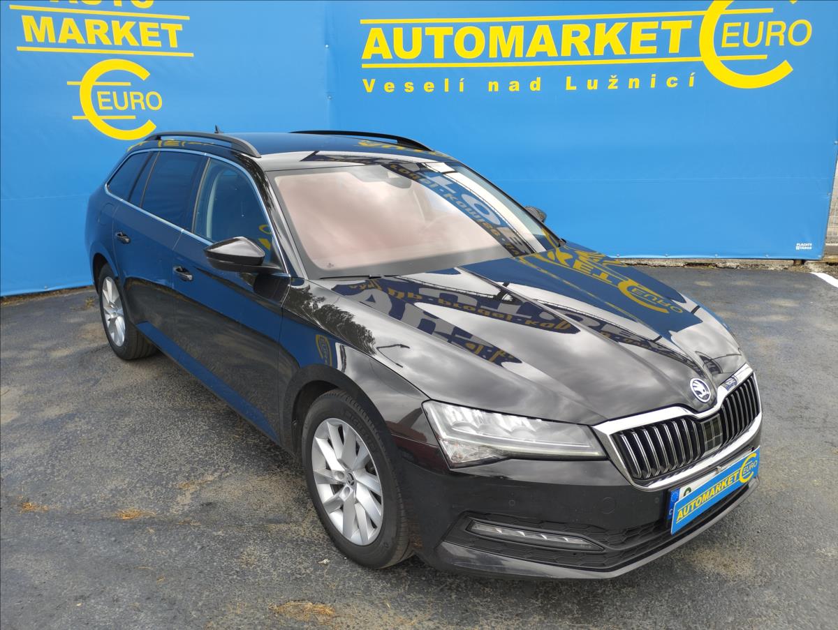 skoda-superb-2-0-tdi-110kw-ambition-combi-dsg - 2