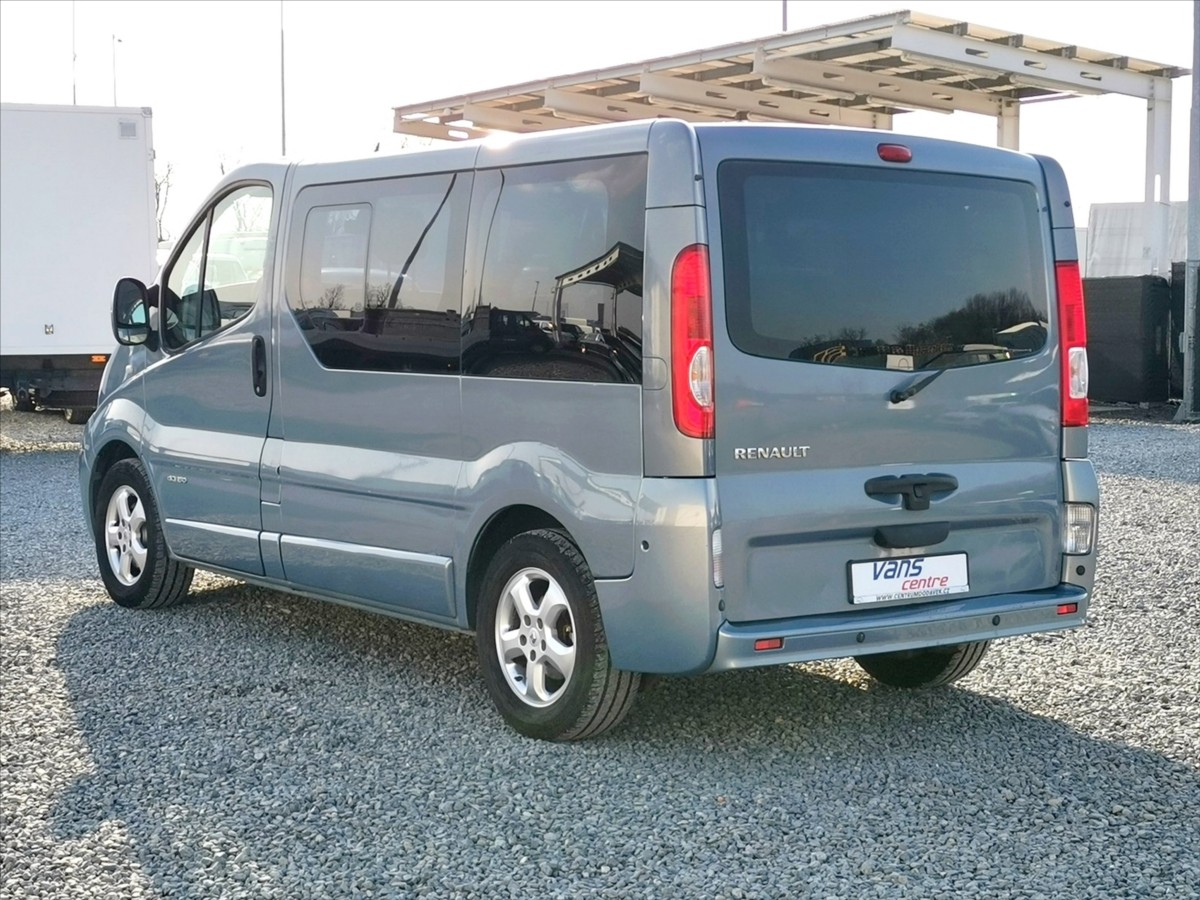 renault-trafic-2-5dci-generation-nez-topeni - 3